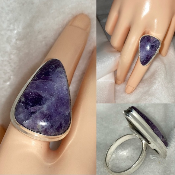 Natural Amethyst Gemstone Handmade Triangle Cut Ring - Picture 4 of 7
